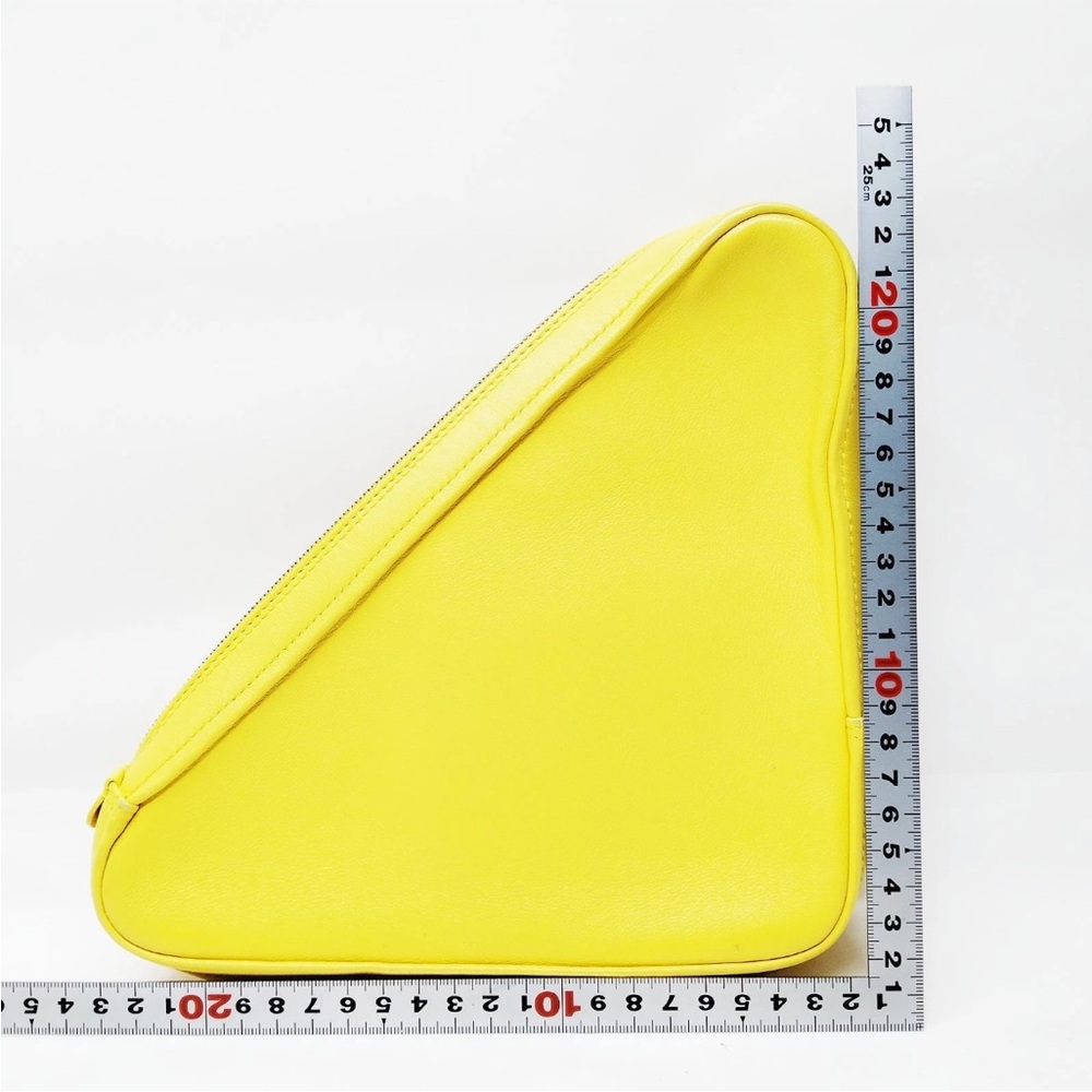 Balenciaga Vibrant Yellow Geometric Bag - Picture 2 of 10